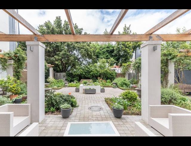 2 BEDROOM APARTMENT FOR SALE IN KENILWORTH UPPER